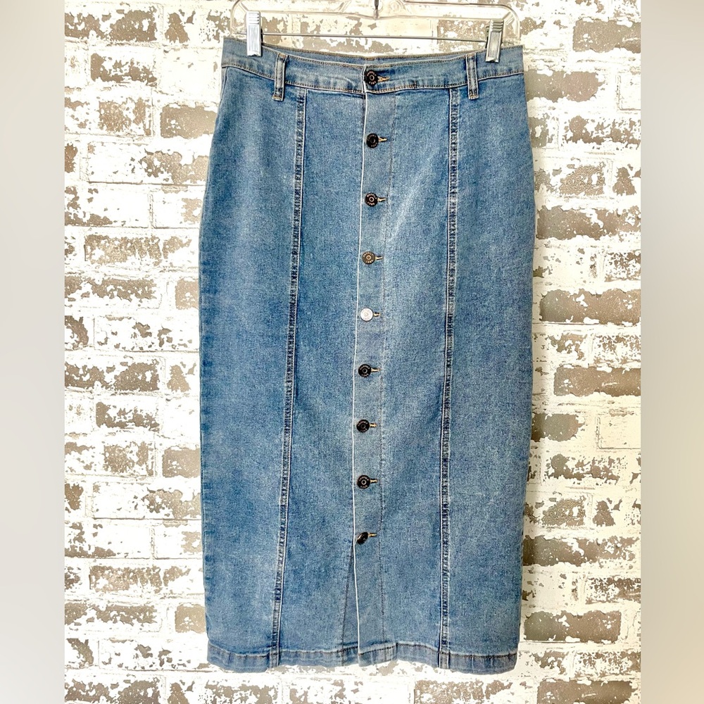 HG Denim Button-Down Midi skirt medium tone full-button size 7